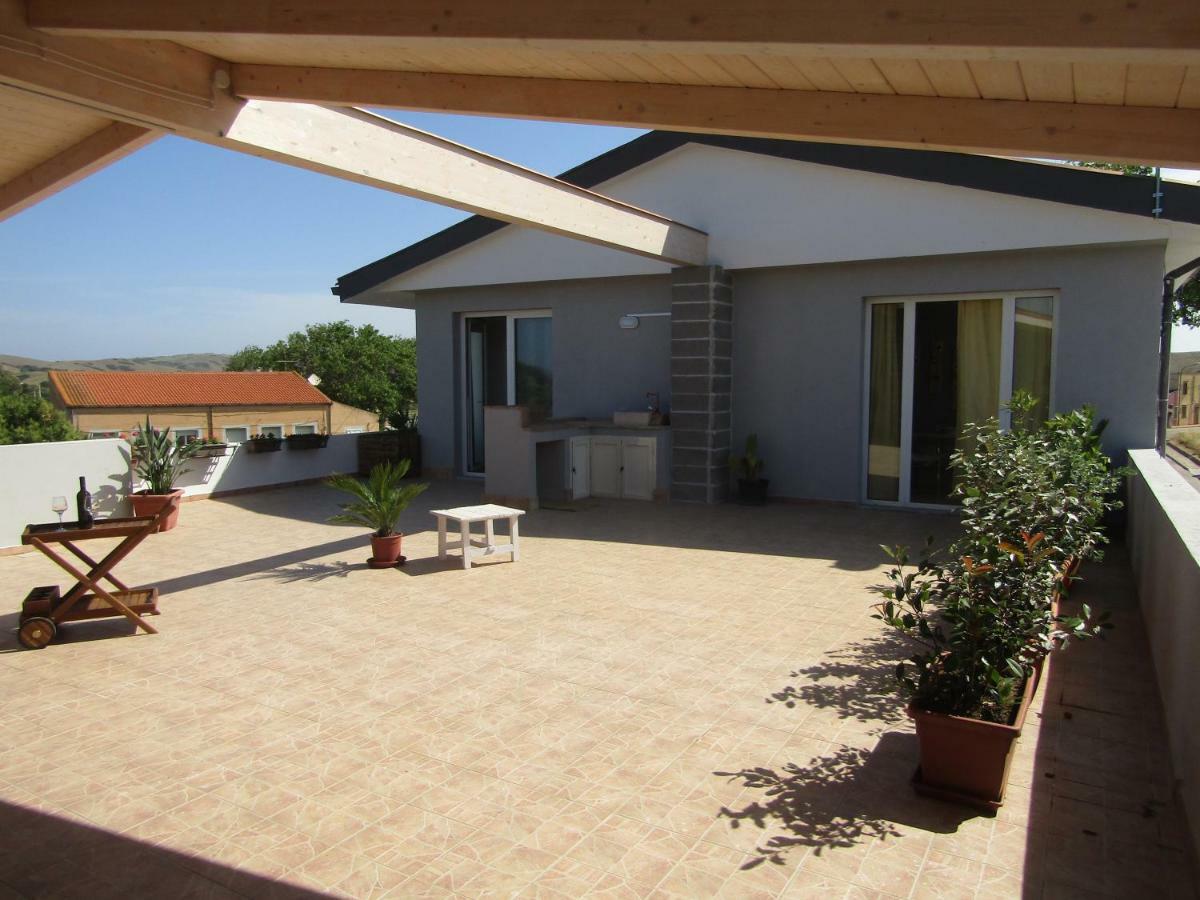 Relais La Terrazza Villa Palmadula ภายนอก รูปภาพ